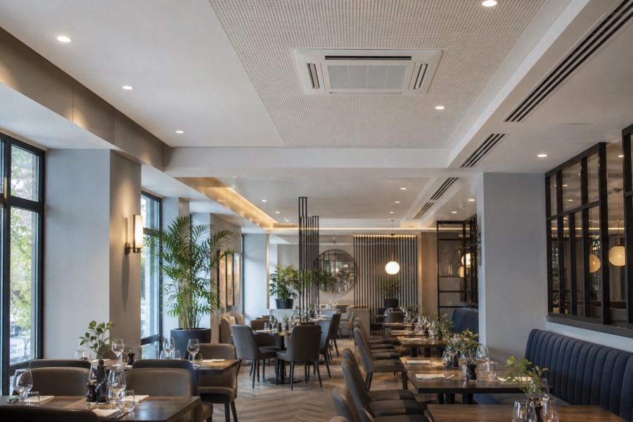 Commercial air-conditioning system in a restaurant