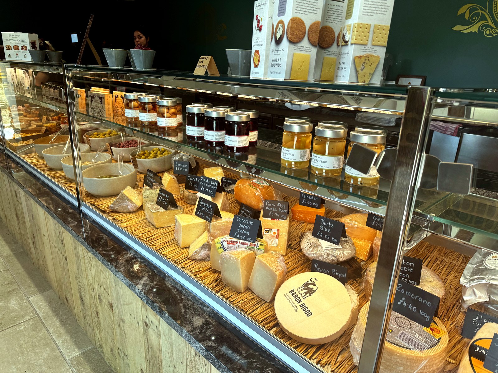 Deli display counter